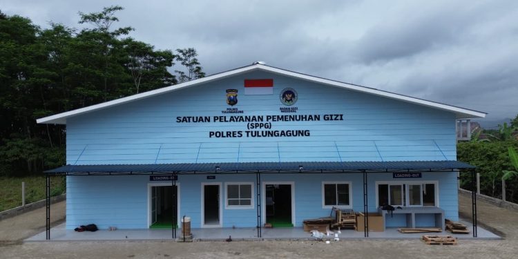 SPPG Polres Tulungagung Menjadi SPPG Pertama Yang Meraih Sertifikat Laik Higiene Sanitasi (SLHS)