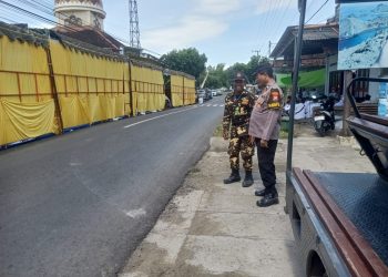 Polsek Kalangbret Amankan Pengajian Umum Haul Akbar Syaikhona Abdul Qodir Al Jaelani