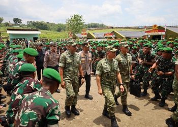 Kapolres Tulungagung Ikut Menerima Kunjungan kerja Wakil Panglima Tentara Nasional Indonesia di Tulungagung